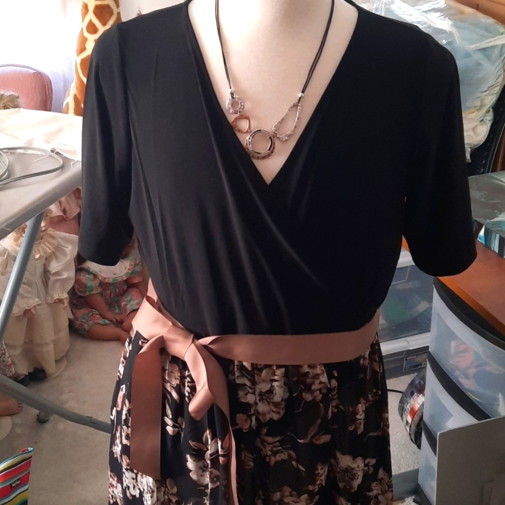 Womens maxi dress